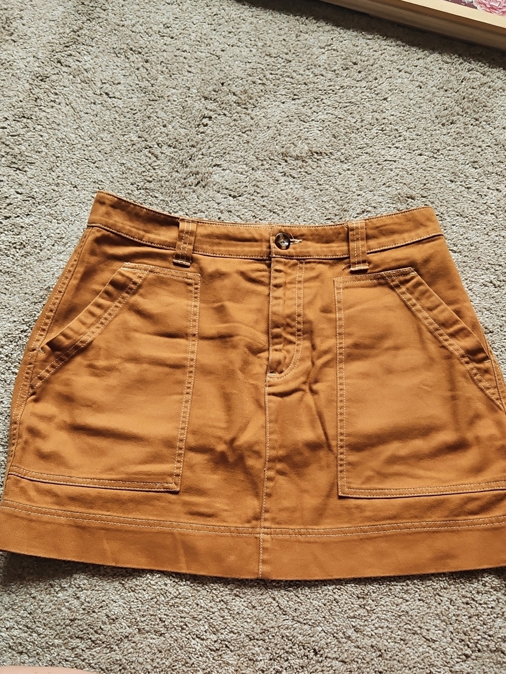 Old Navy Rust-Tone Mini Skirt with Front Patch Pockets